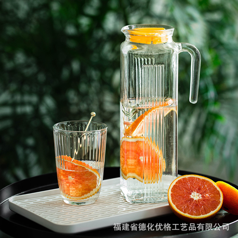 Cốc uống nước thủy tinh màu đơn giản Instagram Bắc Âu nhập khẩu Ý Cốc pha trà chịu nhiệt Bộ gia dụng