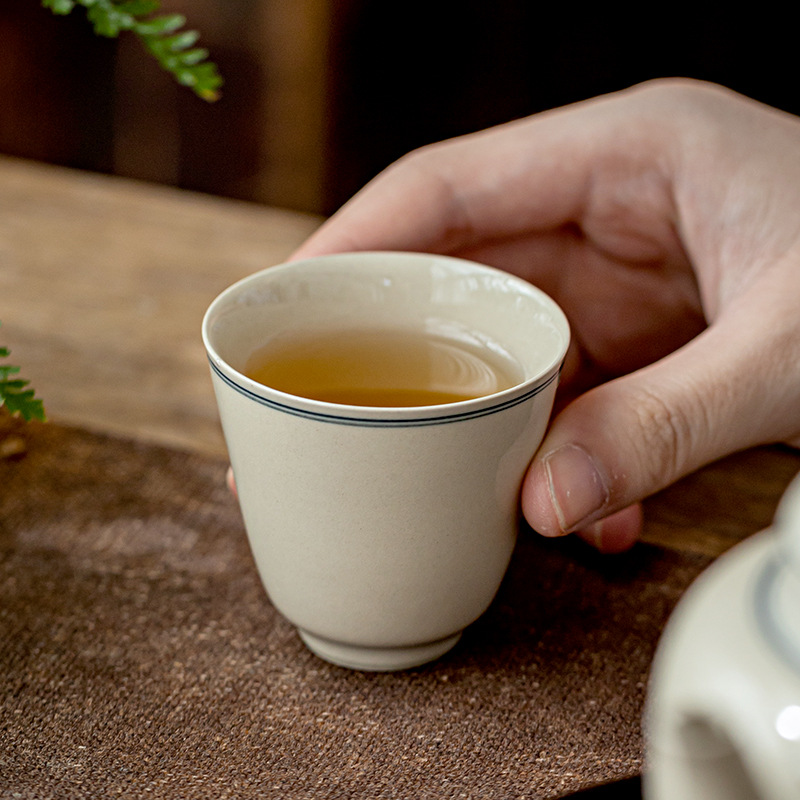 Cốc trà Kung Fu tráng men màu xám thực vật Cốc trà Cốc trà gốm sứ thủ công Cốc chủ nhân đơn Cốc trà gia dụng kiểu Nhật