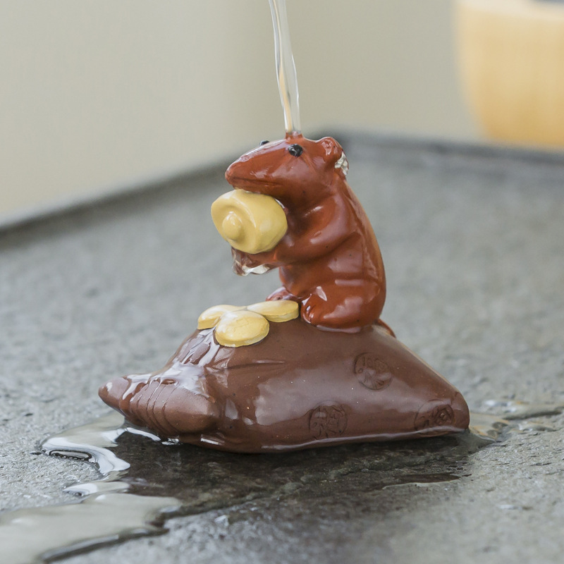 Đồ trang trí thú cưng bằng đất sét tím bán buôn, có thể dùng làm chuột chiêu tài cho bàn trà, khay trà, đồ chơi trà, bộ trà và phụ kiện trà đạo.