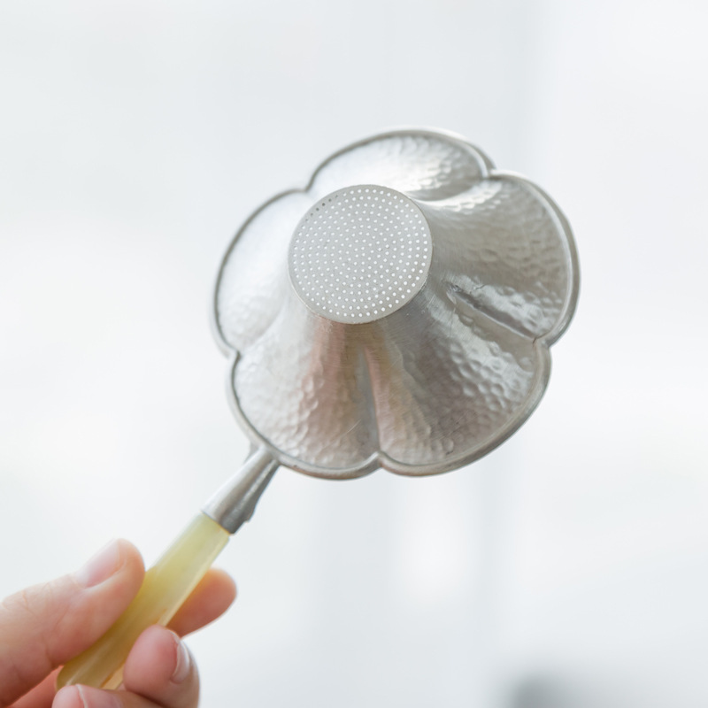 Bộ lọc trà thủ công bằng thiếc nguyên chất, thiết kế hoa sáng tạo, khay trà, phụ kiện trà dùng cho nhà và văn phòng.