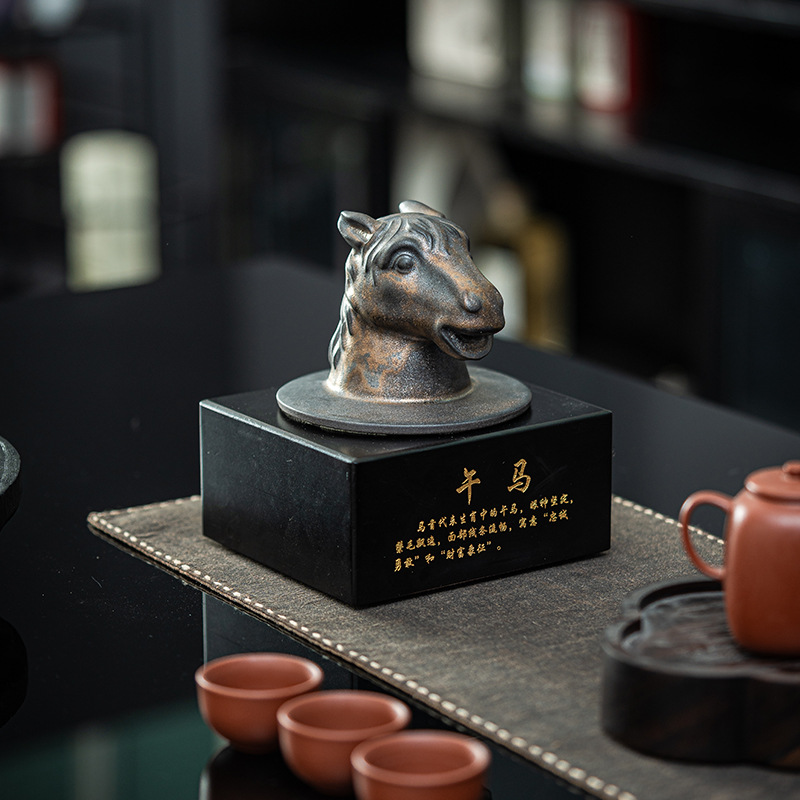 Đồ trang trí hoàng đạo mười hai đầu động vật cổ điển mạ vàng cao cấp, đồ trang trí phòng khách văn phòng tân gia dành cho người lớn tuổi và bạn bè