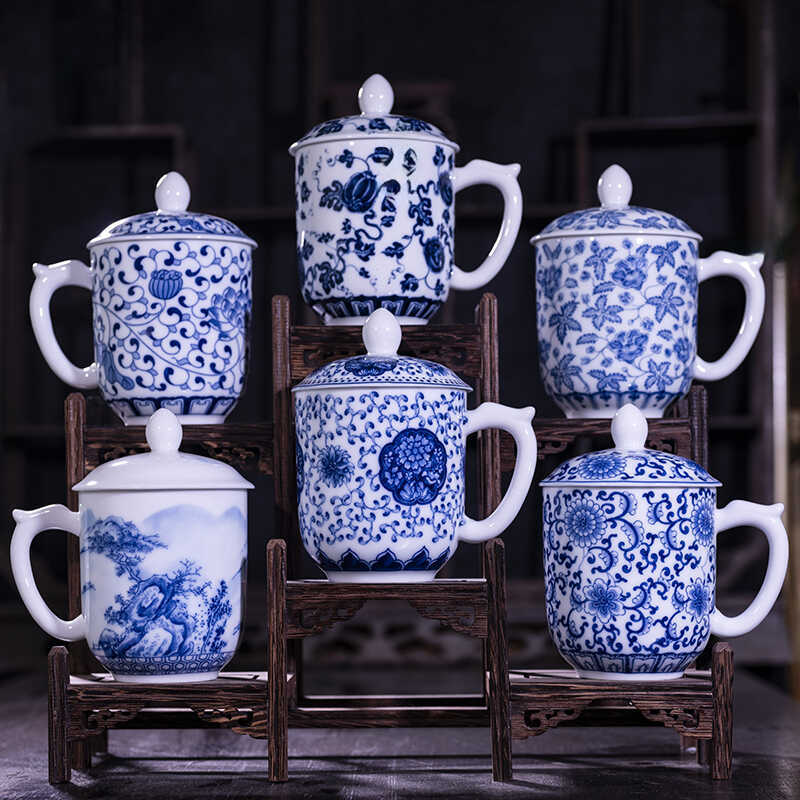 Cốc trà sứ trắng xanh có nắp Cốc nước gốm sứ dung tích lớn Cốc hội nghị văn phòng Jingdezhen sứ trắng xanh dày giả ủi