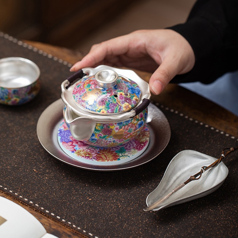 Ấm trà mẫu mới năm 2025 ấm trà cốc cầm tay bộ ấm trà cao cấp mạ bạc chuyên dụng cho nữ hoa