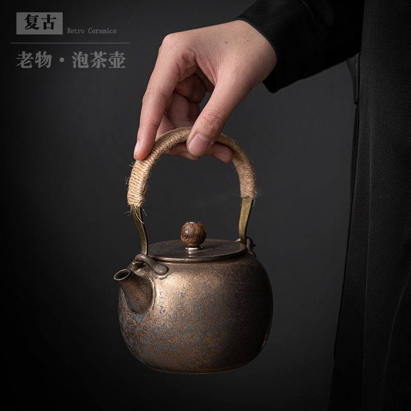 Ấm trà chùm cổ điển kiểu Trung Quốc ấm trà gốm sứ dung tích lớn có lọc dụng cụ pha trà Kung Fu ấm trà một ấm mạ vàng bán buôn