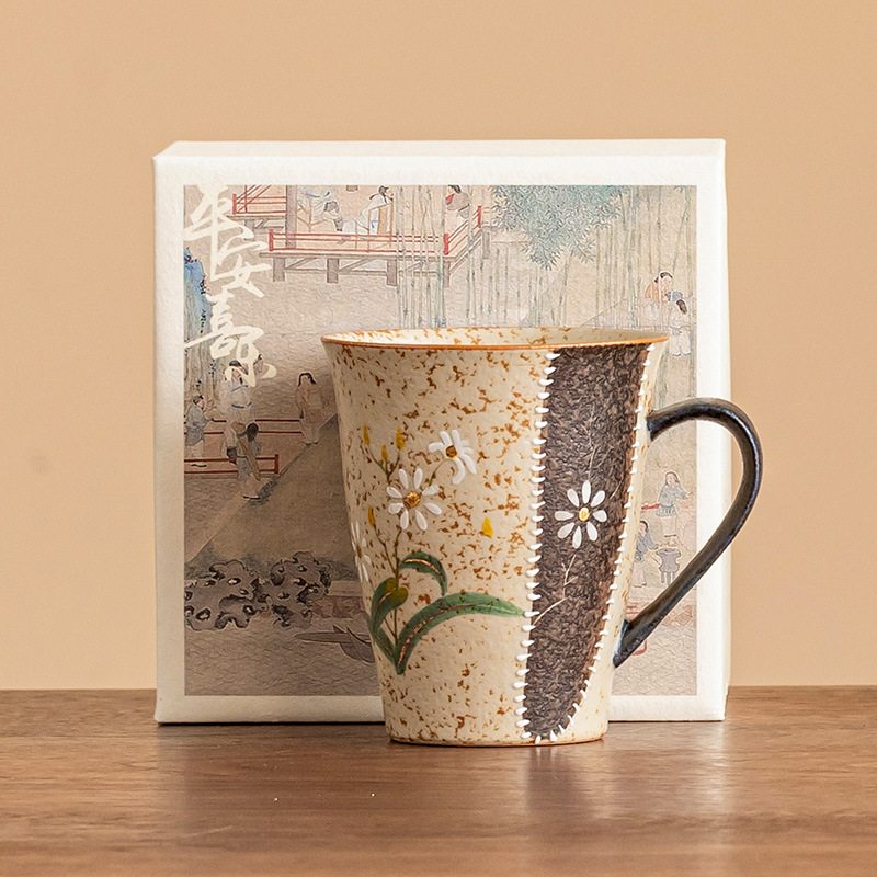 Ly sứ đỏ nâu xanh trắng, họa tiết hoa cúc vàng vẽ tay, ly cola cao cấp, ly uống nước gia dụng có quai cầm