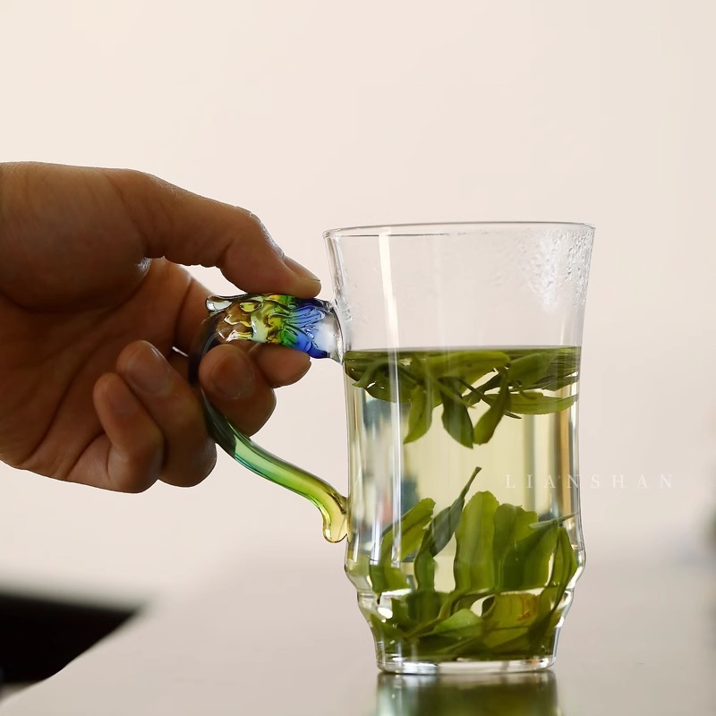 Cốc Trà xanh đặc biệt cốc nước năm rồng Cốc pha trà chịu nhiệt và chống bỏng có tay cầm trong suốt có giá trị cao