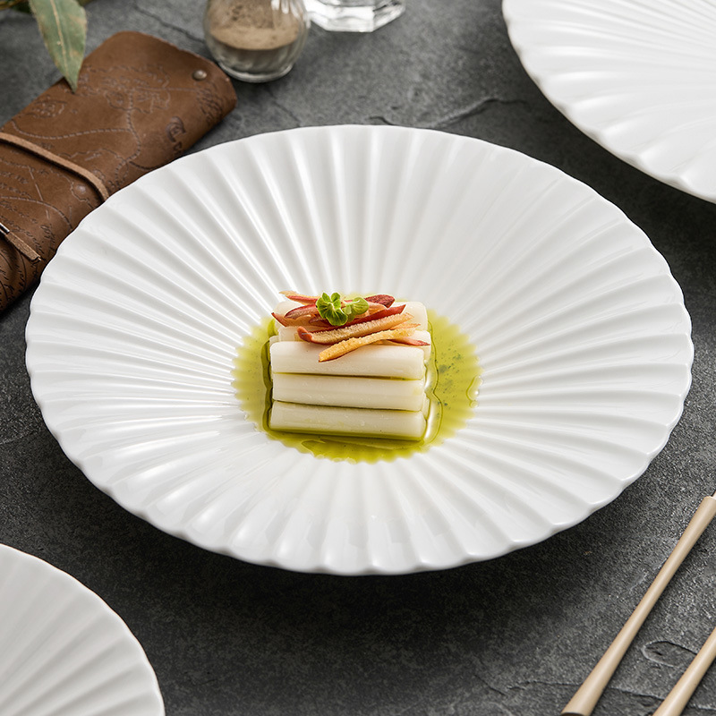 Đĩa sứ trắng Dehua Đĩa món ăn gia dụng Đĩa cảm giác cao cấp Bộ đồ ăn khách sạn Đĩa đồ ăn phương Tây tráng men màu Đĩa salad