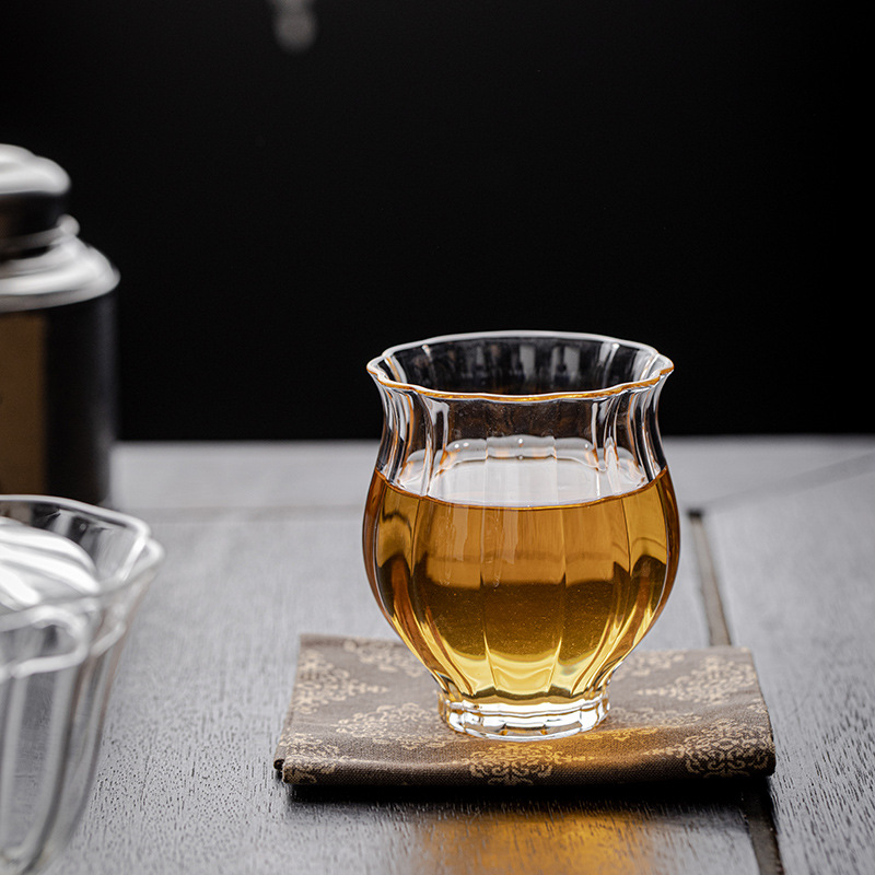 Cốc Sản phẩm thủy tinh chịu nhiệt dày cốc đựng cánh hoa gia dụng cốc chủ nhân hoa sen thủy tinh Bộ trà Kung Fu cốc thủ công kiểu Nhật