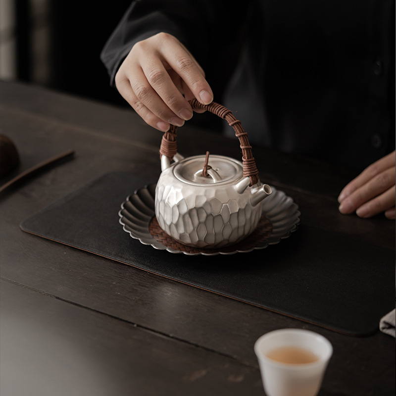 Bình mạ bạc thủ công phong cách Nhật Bản sang trọng nhẹ mới, ấm có chùm hình búa, bộ trà Kung Fu, ấm trà văn hóa gốm sứ, ấm đơn