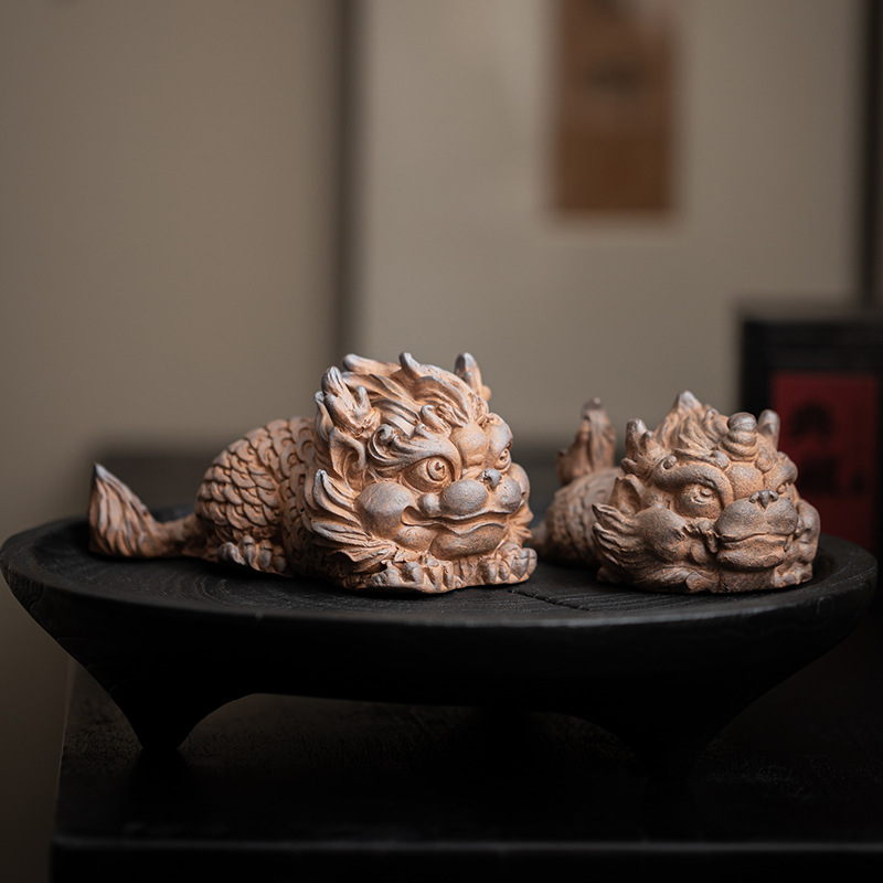 Đồ trang trí kỳ lân bùn đá cũ, bàn trà Trung Quốc, vật nuôi trà, bộ trà Kung Fu, phụ kiện có thể nuôi trà, đồ thủ công trên xe gia đình