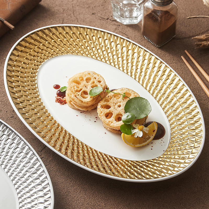 Đĩa cá gốm sứ chạm nổi Đĩa cá hấp Đĩa gia dụng Món ăn khách sạn cao cấp Bộ đồ ăn nhẹ sang trọng Đĩa cá hình bầu dục sáng tạo