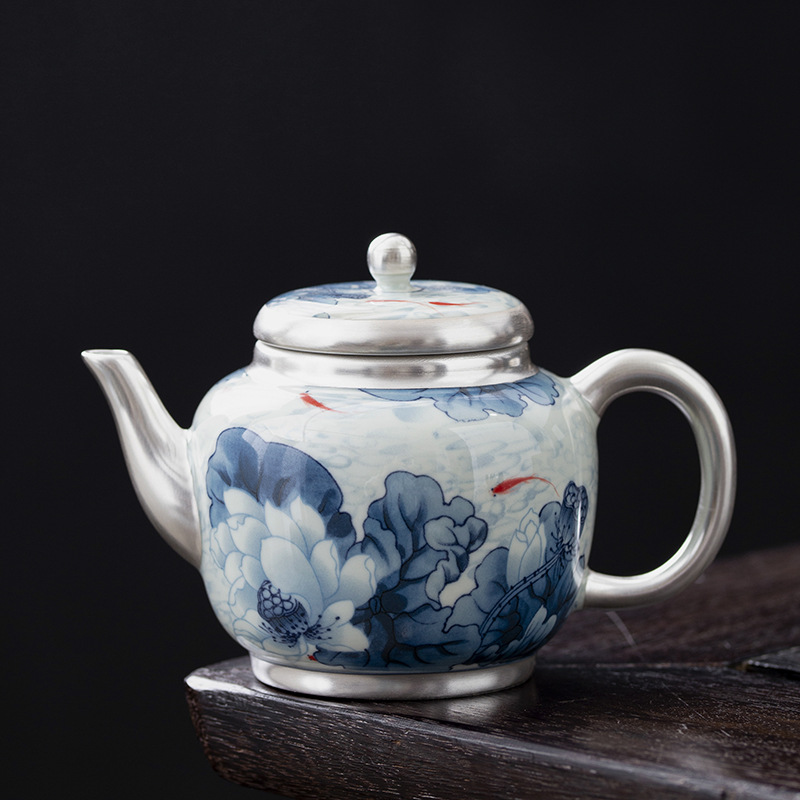 Bộ ấm chén trà Kung Fu cao cấp mạ bạc, cá chơi đùa với sen xanh, một ấm hai chén, hộp quà tặng