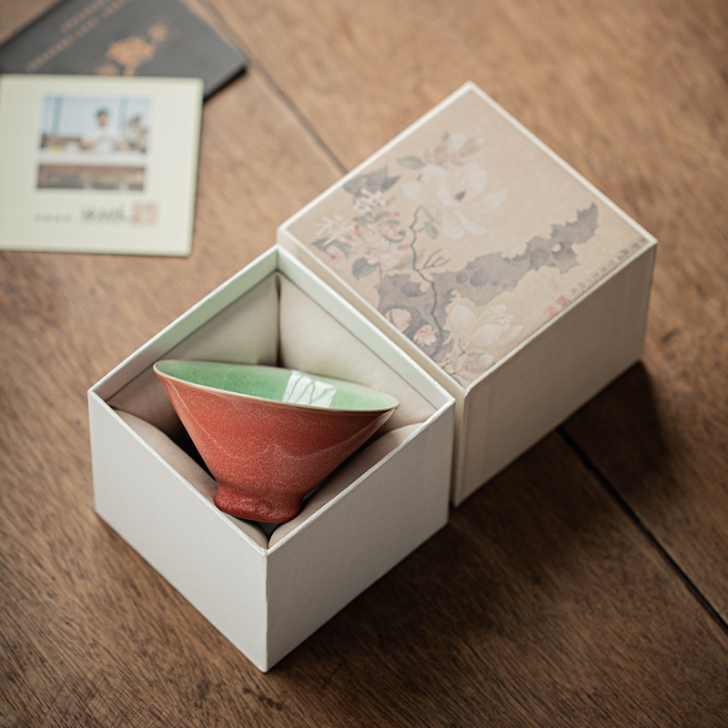Cốc xô đỏ đậu đũa lò nung cốc trà gốm sứ sáng tạo kiểu Trung Quốc cốc trà cốc trà bộ trà Kung Fu cốc đơn hộp quà