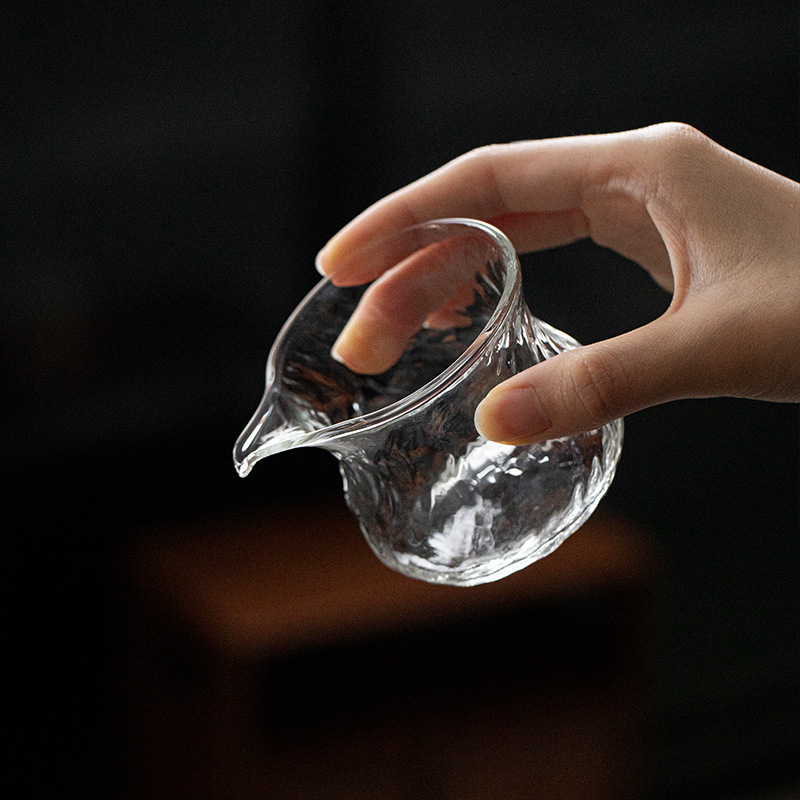 Ly thủy tinh borosilicat cao cấp, chia trà cao cấp, ly đồng phục trà biển, bộ trà Kung Fu, ly nhỏ có họa tiết xoay