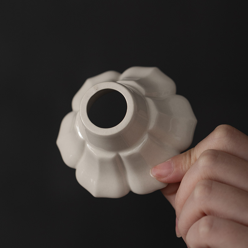 Dụng cụ rót trà tro thực vật để lọc rò rỉ trà Bộ lọc trà hình cánh hoa Dụng cụ pha trà gốm