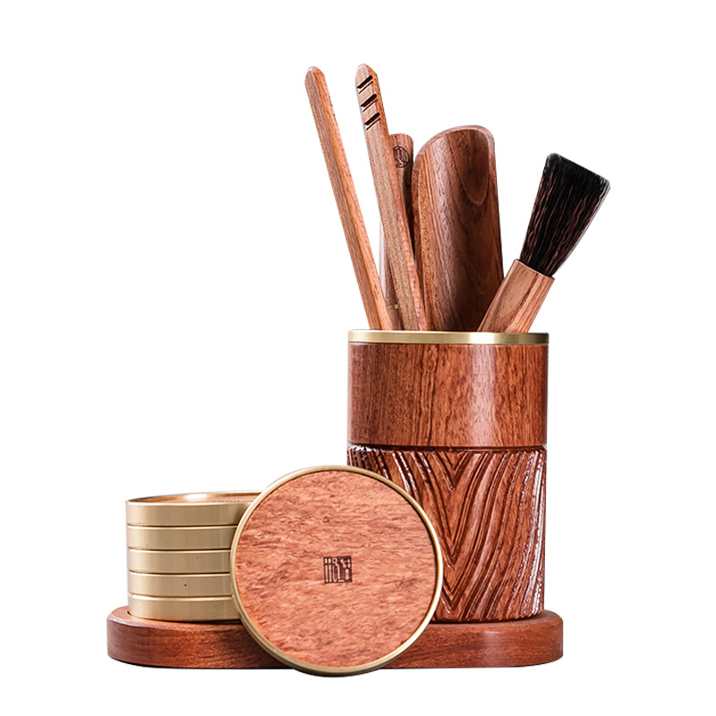 Bộ đồ trà sáu quý ông bằng gỗ rắn Phụ Kiện Dụng cụ lót tách trà gỗ Đàn hương đen trà đạo 6 quý ông dao trà cao cấp