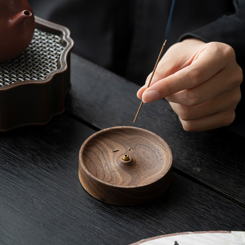 Cắm hương Gỗ Óc Chó Đen Bắc Mỹ cắm hương Thiền kiểu Trung Quốc cơ sở hương Trầm Hương sợi tròn