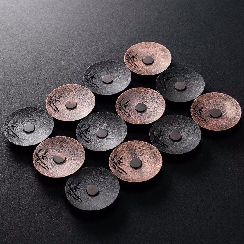 Tấm lót cốc trà sáng tạo, ấm cách nhiệt, phụ kiện bộ trà trà đạo kiểu Nhật, giá đỡ đĩa trà màu đồng, nhà máy bán buôn