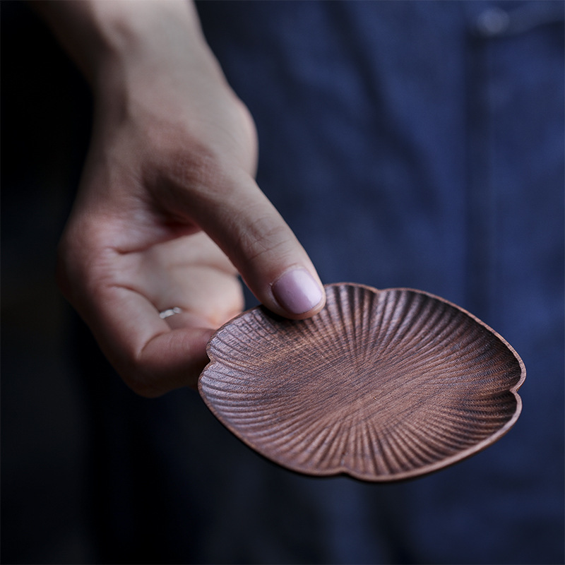 Nhà sản xuất bán buôn tách trà Gỗ Óc Chó đen, đế lót ly cỏ bốn lá, Bộ trà Kungfu chống bỏng chống trượt bằng gỗ nguyên khối, trà đạo kiểu Nhật