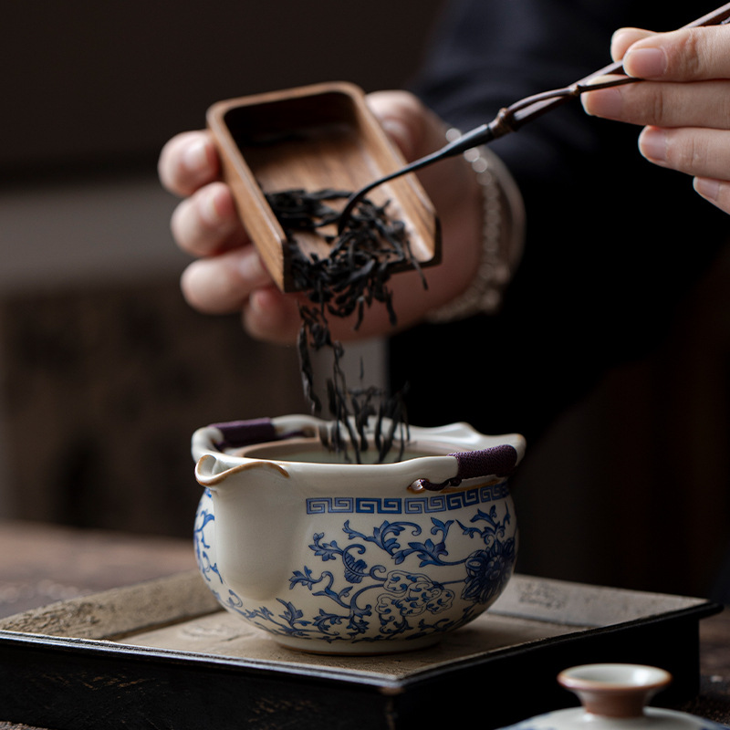 Cốc trà cốc trà chén trà trắng xanh cổ điển cao cấp có nắp Bộ trà Kung Fu gốm sứ