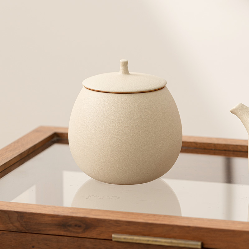 Bình đựng trà gốm sứ màu be, bình rỗng, bình nhỏ, bình đựng trà đen gia dụng Pu'er Long Tỉnh, bình đựng trà chống ẩm
