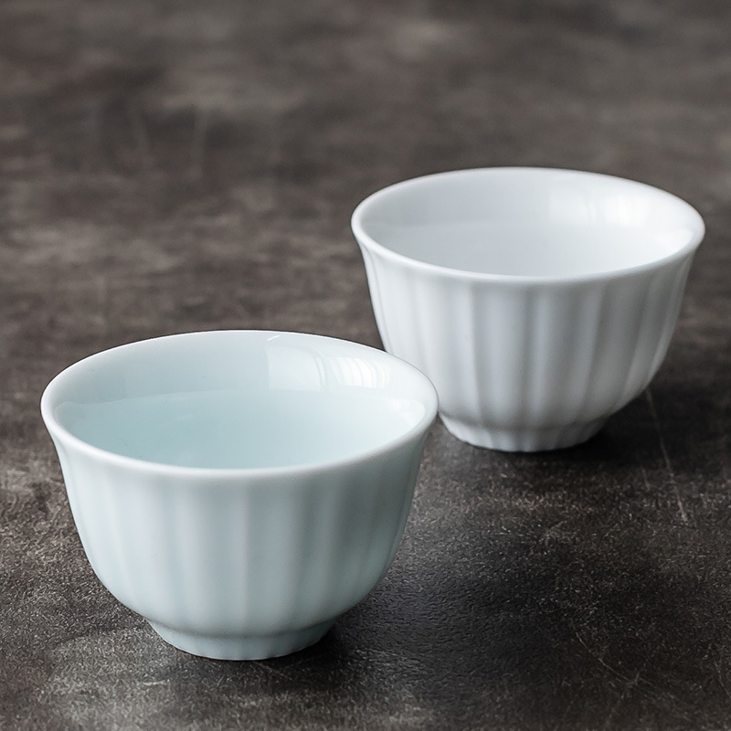 Cánh hoa gốm sứ Oyantang men ngọc sứ trắng cốc chủ nhân cốc Bộ trà Kung Fu cốc đơn cốc trà dọc