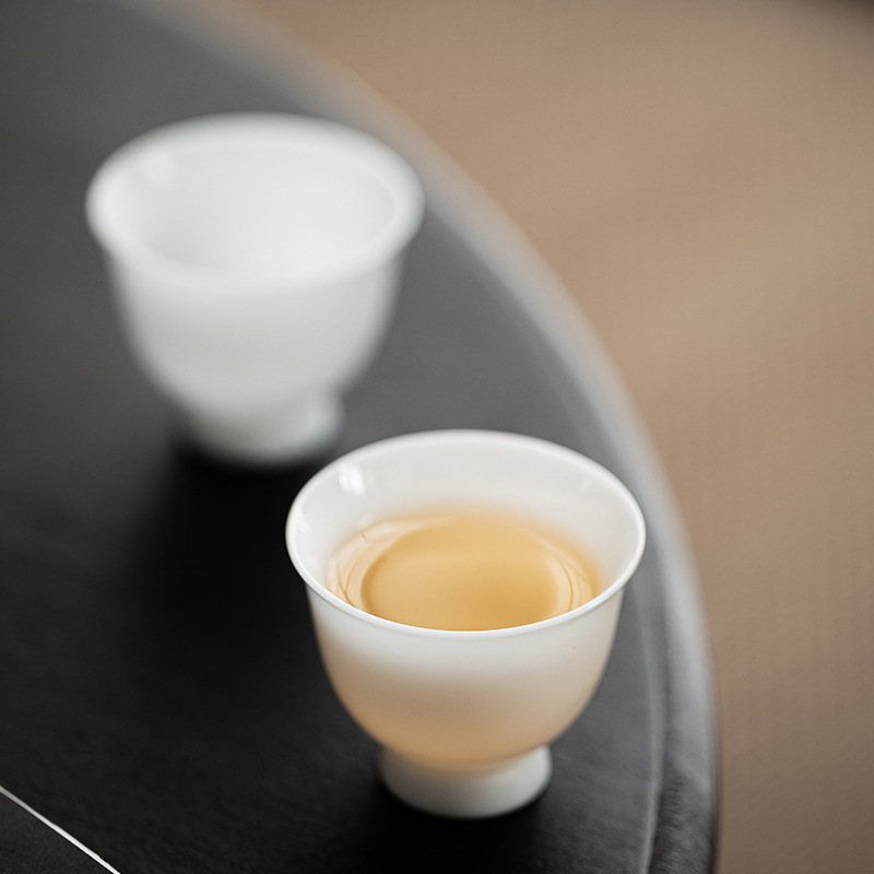 Cốc cao chân sứ ngọc bích loại đá, cốc thơm, cốc trà, cốc trà sứ trắng, cốc cá nhân gia dụng, Bộ trà Kungfu, cốc trà