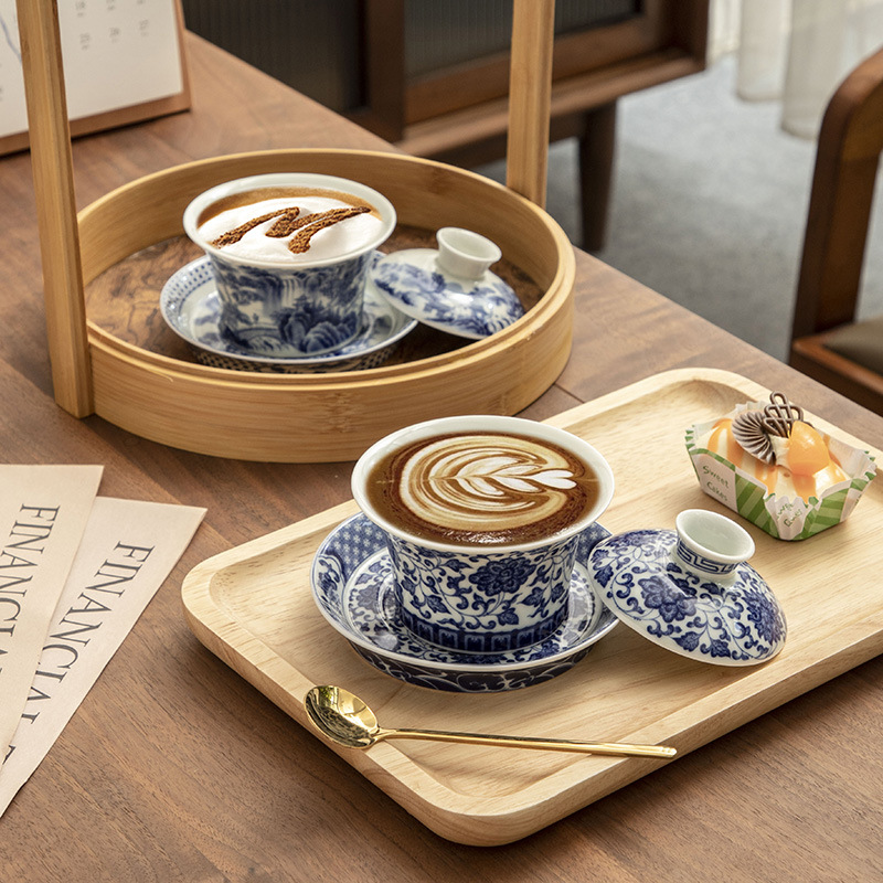 Cốc trà có nắp đậy ba tài năng Jingdezhen Bát trà đơn Bộ trà sứ trắng xanh Bộ trà sứ Kung Fu gốm sứ Bát trà