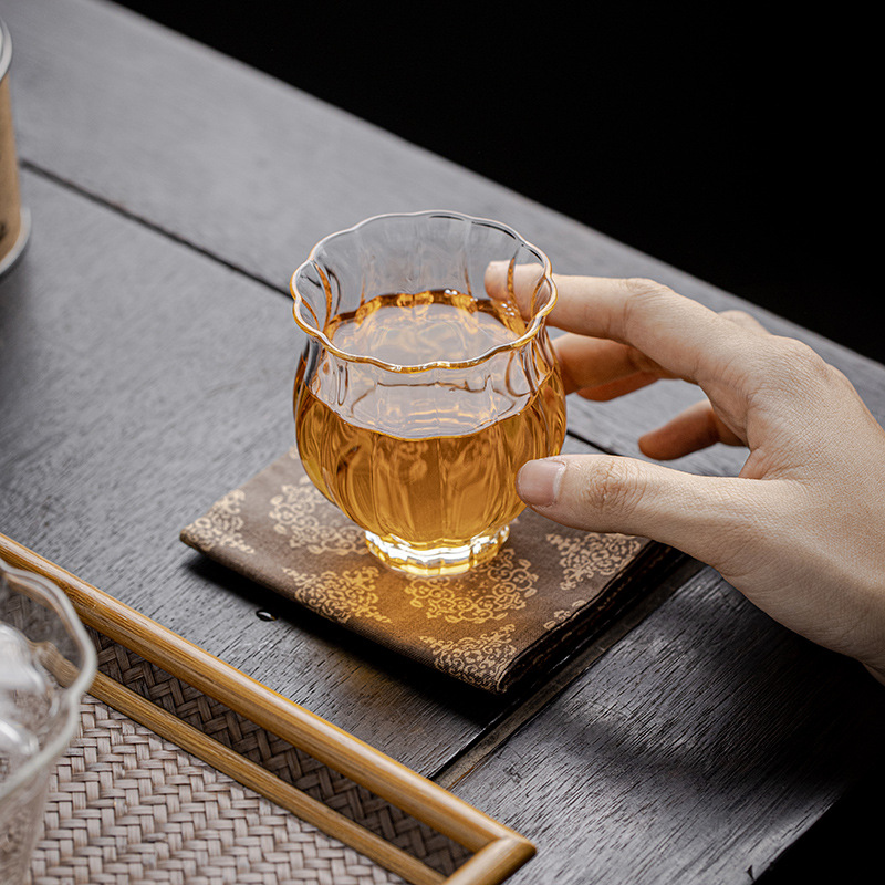 Cốc Sản phẩm thủy tinh chịu nhiệt dày cốc đựng cánh hoa gia dụng cốc chủ nhân hoa sen thủy tinh Bộ trà Kung Fu cốc thủ công kiểu Nhật