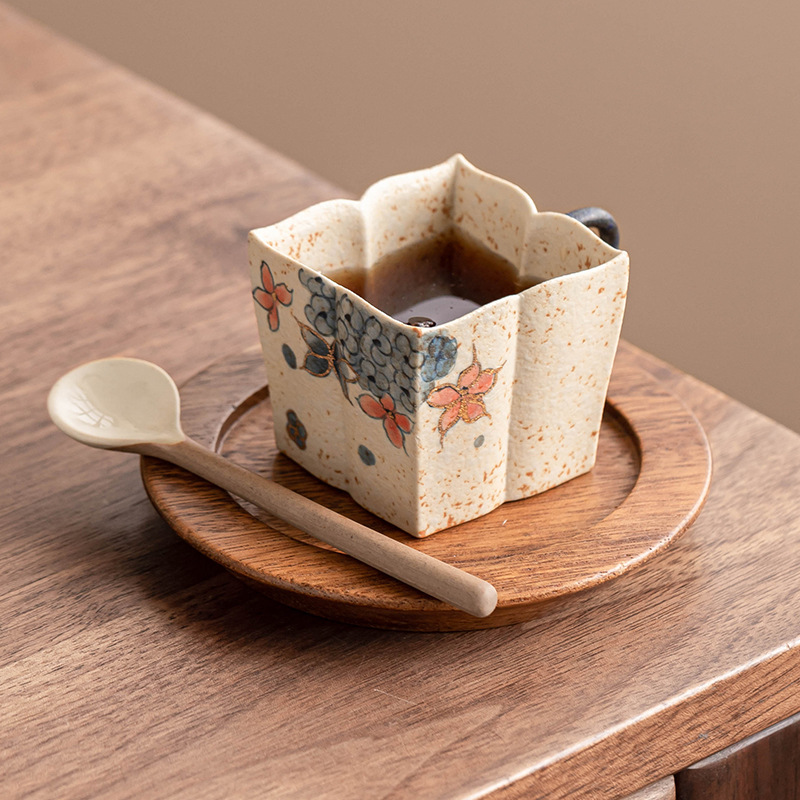 Cốc cà phê sáng tạo màu đỏ đá lửa xanh trắng cực chất, cốc tay cầm vuông hoa cẩm tú cầu vàng, cốc thủy triều cổ điển, cốc trà cà phê