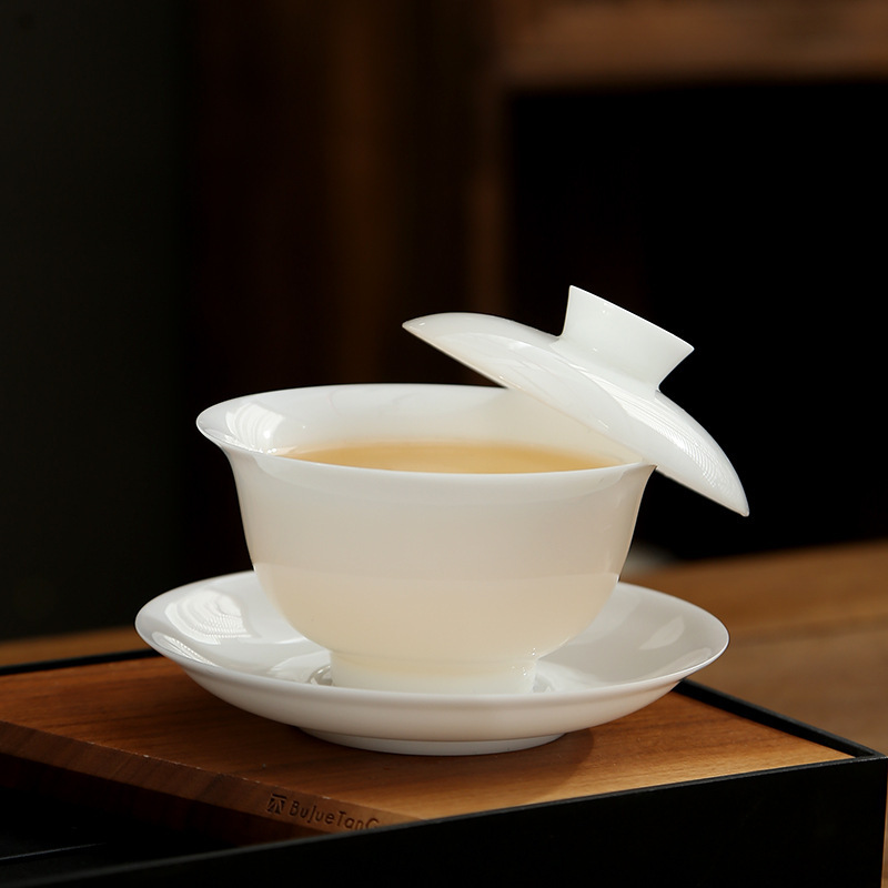 Cao cấp loại đá mỡ cừu ngọc sứ bát có nắp ba tài cốc trà bộ trà Kung Fu gốm sứ gia dụng đơn bát trà sứ trắng bán buôn