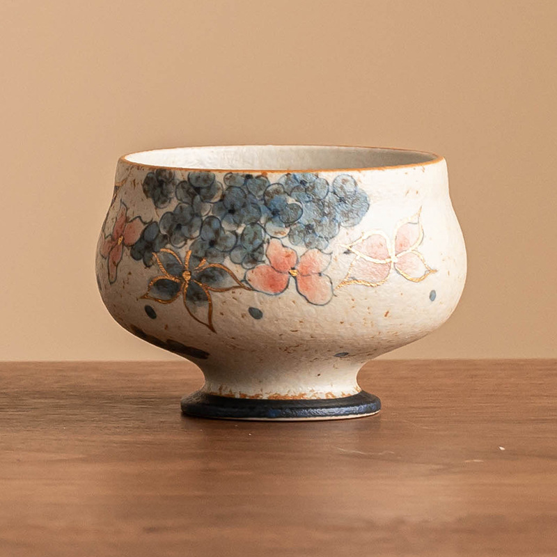 Cốc trà đen đá lửa trắng xanh, hoa cẩm tú cầu vàng, cốc tròn chân cao cấp, cốc chủ nhân cao cấp, cốc trà, cốc đơn