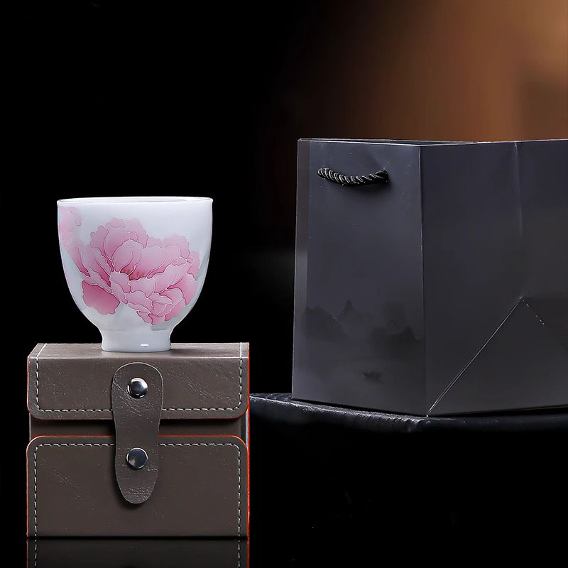 Đá ngọc sứ underglaze vẽ tay màu sắc quốc gia hoa mẫu đơn thơm cao cấp chủ cup hộ gia đình kung fu trà bộ trà lớn