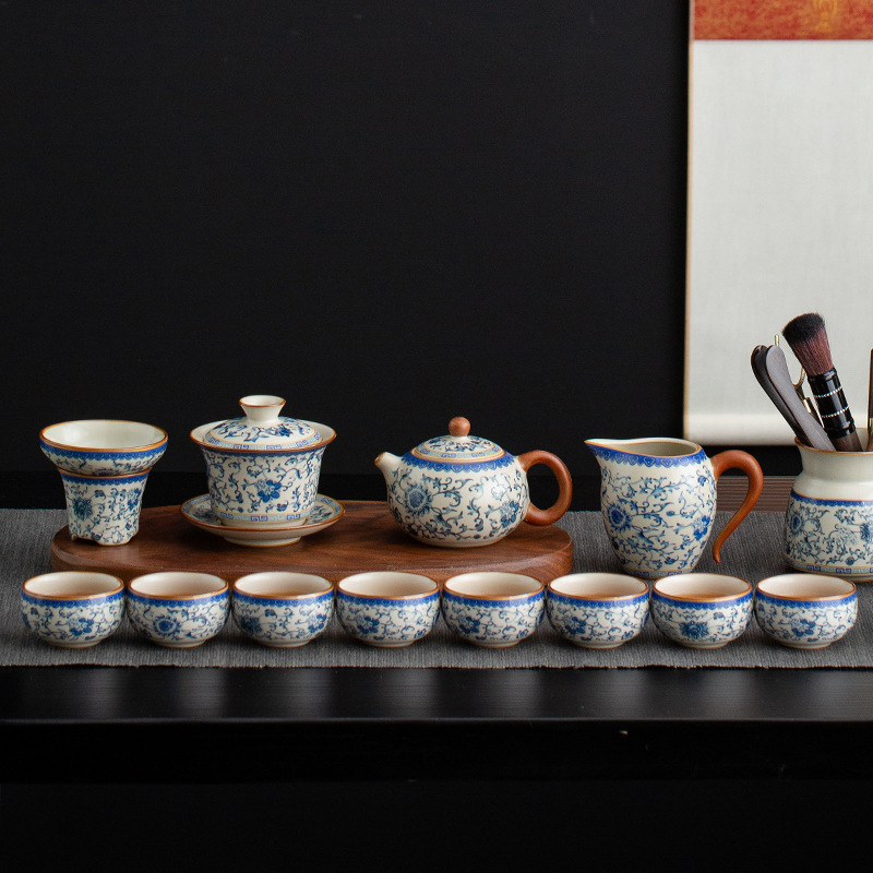 Bộ dụng cụ pha trà Kung Fu lò Ru màu xanh và trắng dụng cụ pha trà văn phòng cao cấp sang trọng nhẹ gia dụng ấm pha trà kèm theo quà tặng