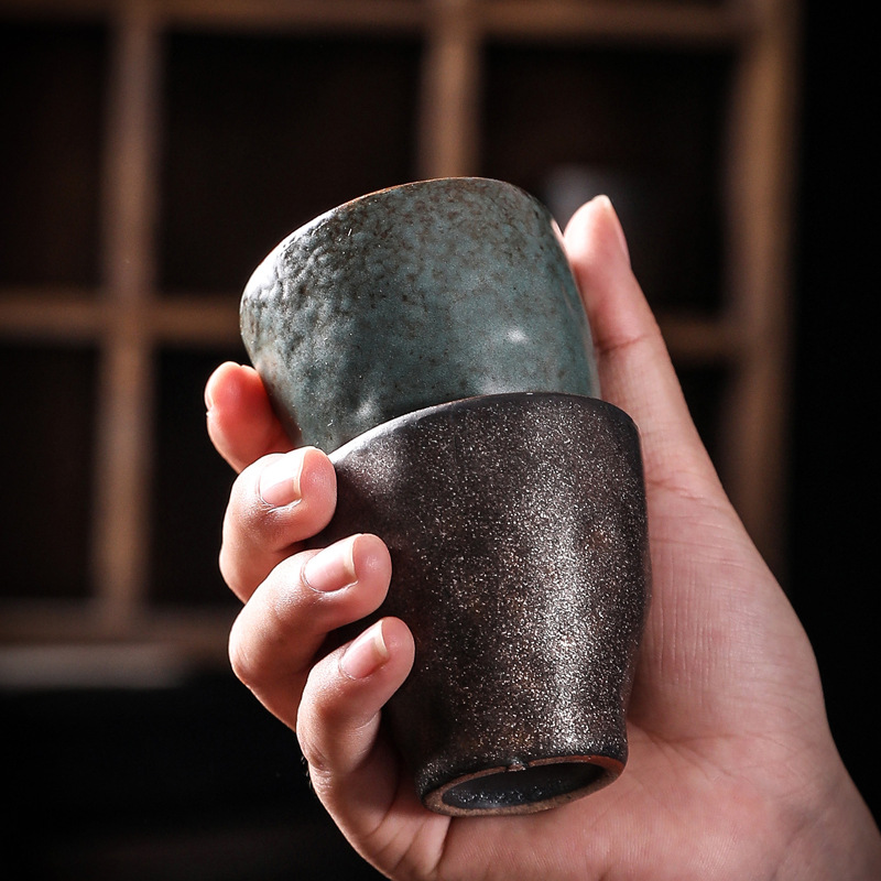 Cốc trà Kung Fu gợn sóng nước cốc trà gốm sứ cốc chủ nhân cổ điển Nhật Bản thủ công cốc đơn nhỏ bộ trà Kung Fu