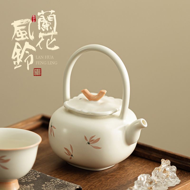 Chuông gió phong lan Ấm trà chùm hồng ấm trà Kung Fu Trung Quốc gia dụng ấm trà gốm sứ vẽ tay ấm pha trà dung tích lớn