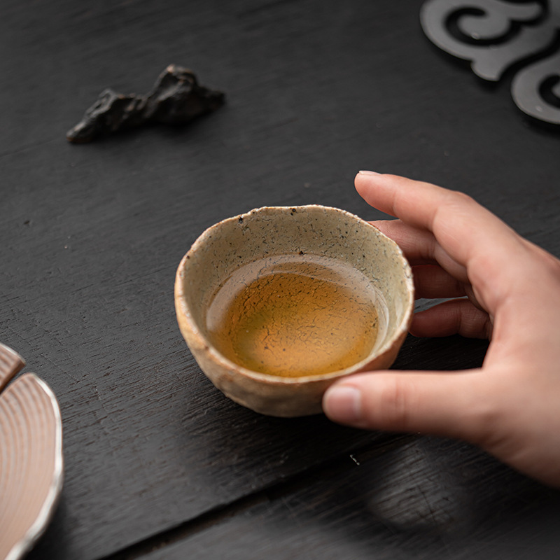 Cốc chủ nhân gốm thô cốc trà thủ công cổ điển Nhật Bản cốc trà gốm sứ cốc đơn Bộ trà Kung Fu gia dụng cốc trà