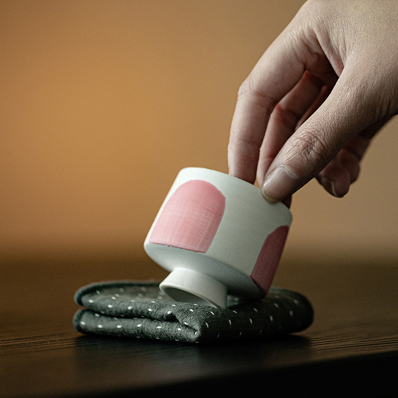 Cốc màu hồng, nước trắng, cốc màu ngọc bích, cốc trà phong cách wabashi kiểu Nhật, cốc trà cao gốm sứ, cốc chủ nhỏ, cốc đơn