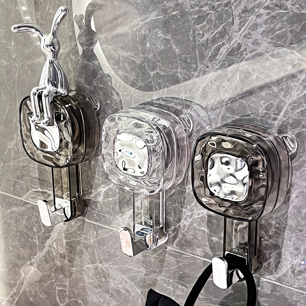 Móc cốc hút xoay, hút chân không mạnh, không đục lỗ, móc dính chịu lực mạnh, CỬA BẾP, phòng tắm phía sau, tường phòng tắm