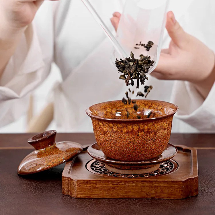 Cô giáo tài năng cao cấp tráng men đầy đủ trang điểm bát ba tài năng một bát có nắp đậy bát trà bộ dụng cụ trà Kung Fu