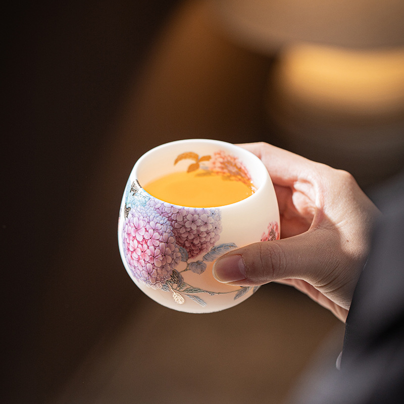 Tách trà sứ ngọc trắng của Hoàng Tứ Đông dành cho nữ, tách đơn hoa cẩm tú cầu kung fu cao cấp, quà tặng ngày lễ tình nhân