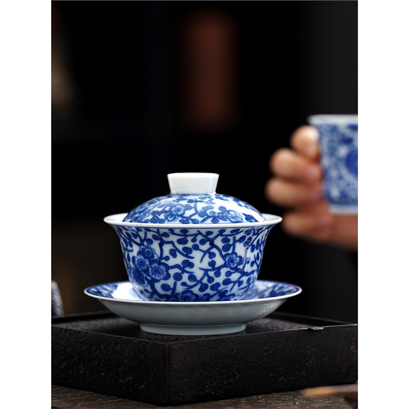 Bộ trà màu xanh và trắng, bát có nắp ba tài, cốc trà, một chiếc sứ nhiệt độ cao cao cao cấp, bát pha trà sứ trắng Jingdezhen, dụng cụ pha trà không nóng