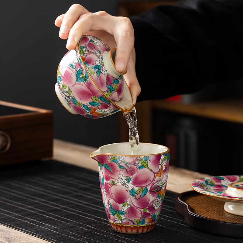 Gốm sứ cao cấp Lò nung Wantao Yayun Sancai Cốc trà Cốc pha trà Không nóng Bộ trà Kung Fu đơn Bán buôn