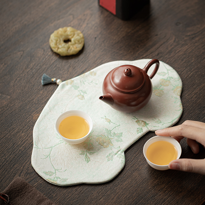 Xiangyunsha Mancao Thảm trà hình chữ nhật màu xanh lá cây Bàn trà tại nhà Khăn trà phong cách Trung Quốc Thảm trà cờ trà Thảm bong bóng khô cách nhiệt chống bỏng