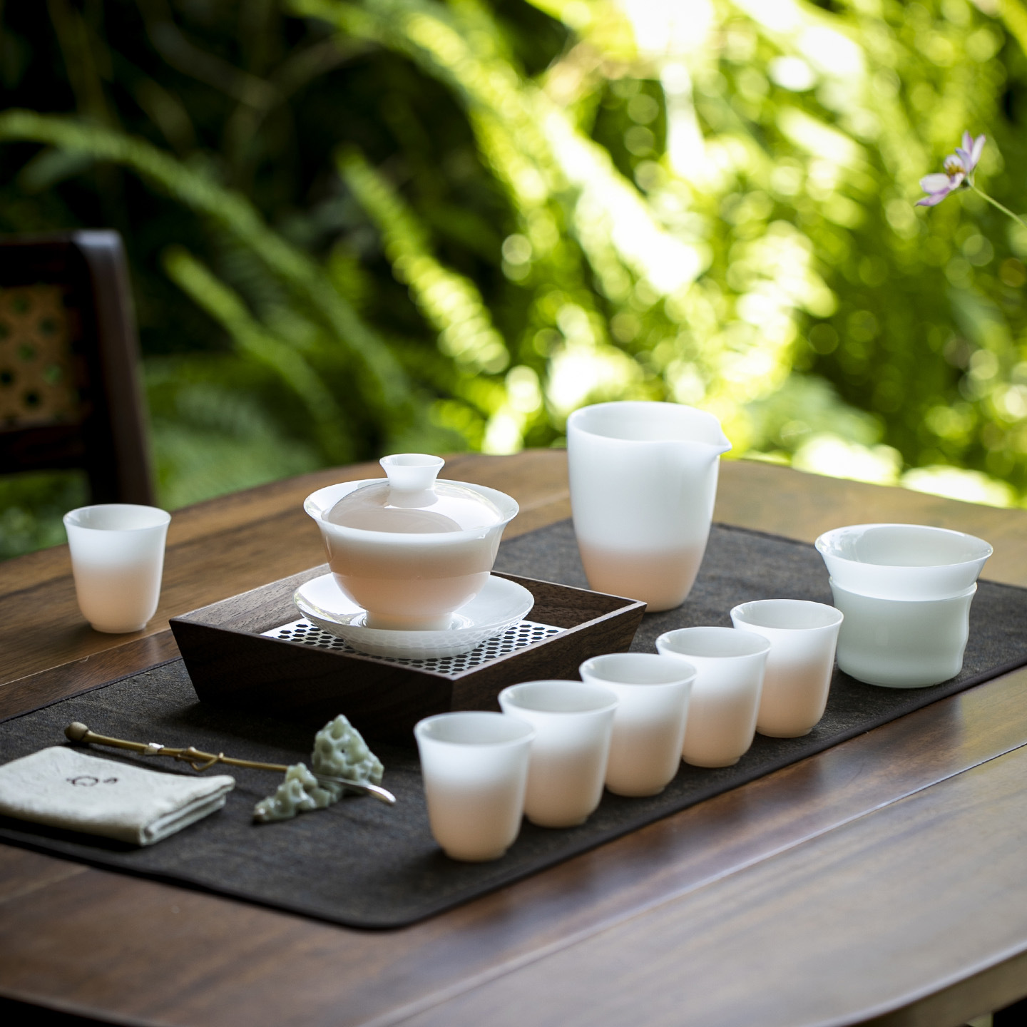 Bộ ấm trà bằng sứ trắng ngọc bích một bát sáu cốc cốc công bằng bộ lọc bộ ấm trà sứ trắng Dehua hộp quà tặng