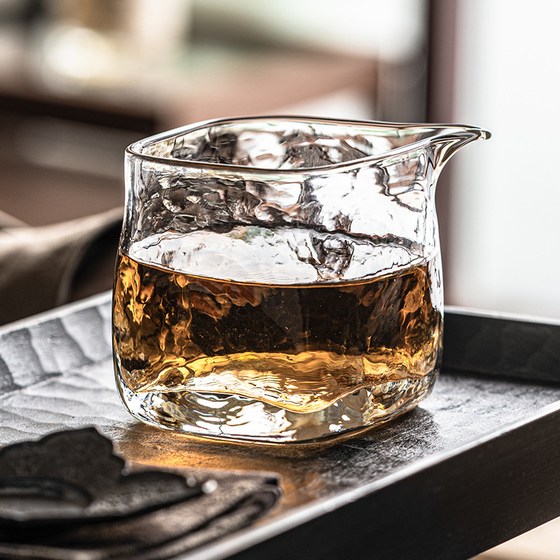 Cốc công bằng vân búa thủy tinh trong suốt cao cấp pha trà biển dụng cụ chia trà dụng cụ pha trà dụng cụ pha trà dung tích lớn gia dụng cốc đều