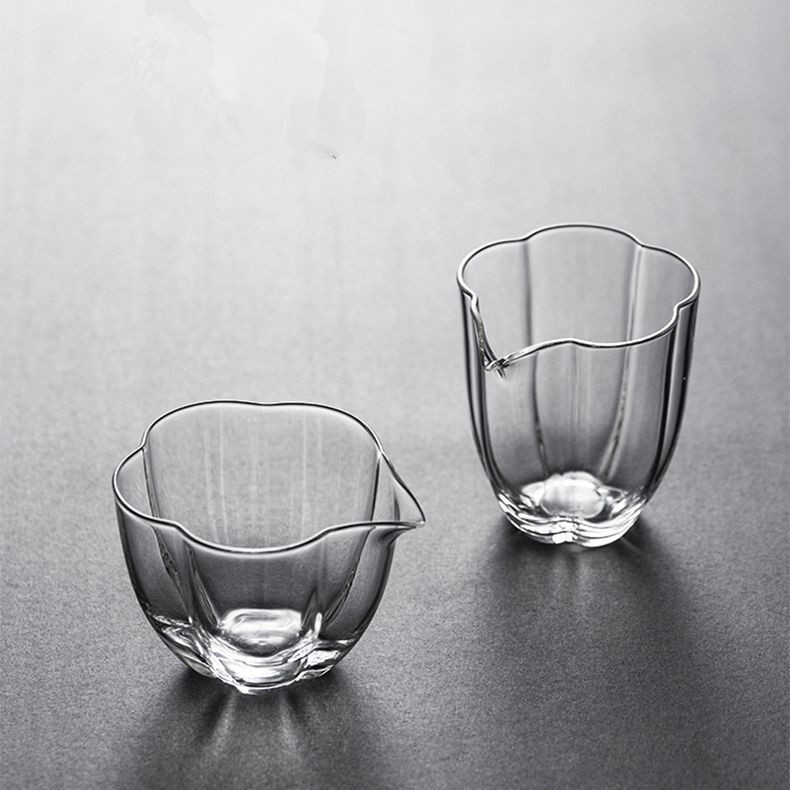 Tách Công bằng kiểu Nhật, tách đồng nhất hình cánh hoa Thu hải đường, tách trà, thủy tinh chịu nhiệt dày, phụ kiện trà chất lượng cao