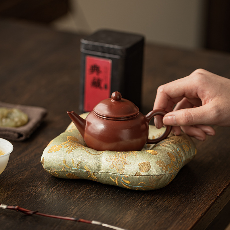 Bình vải nghệ thuật kiểu Trung Quốc cổ điển lót cốc chống bỏng dày dặn thủ công lót ấm trà lót cách nhiệt ấm phụ kiện bộ trà