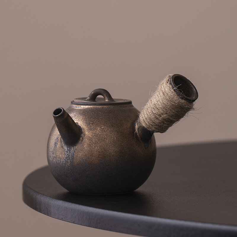 Ấm trà gốm sứ cổ điển ấm trà tay cầm bên kiểu Trung Quốc ấm pha trà lọc tay cầm chống bỏng ấm sáng tạo ấm gốm đơn