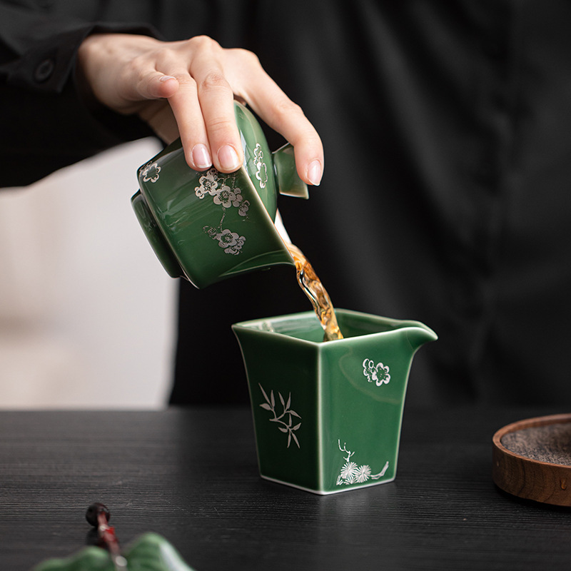 Màu xanh lá cây hương thơm tối ô rộng ba chỉ bát có nắp gốm sứ cốc trà lớn bát trà